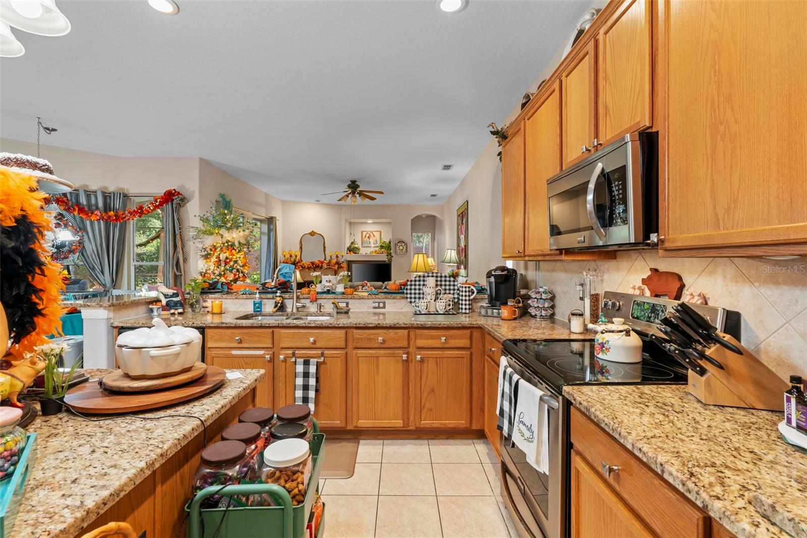 Image 16 of 40 For 107 Lake Darby Place