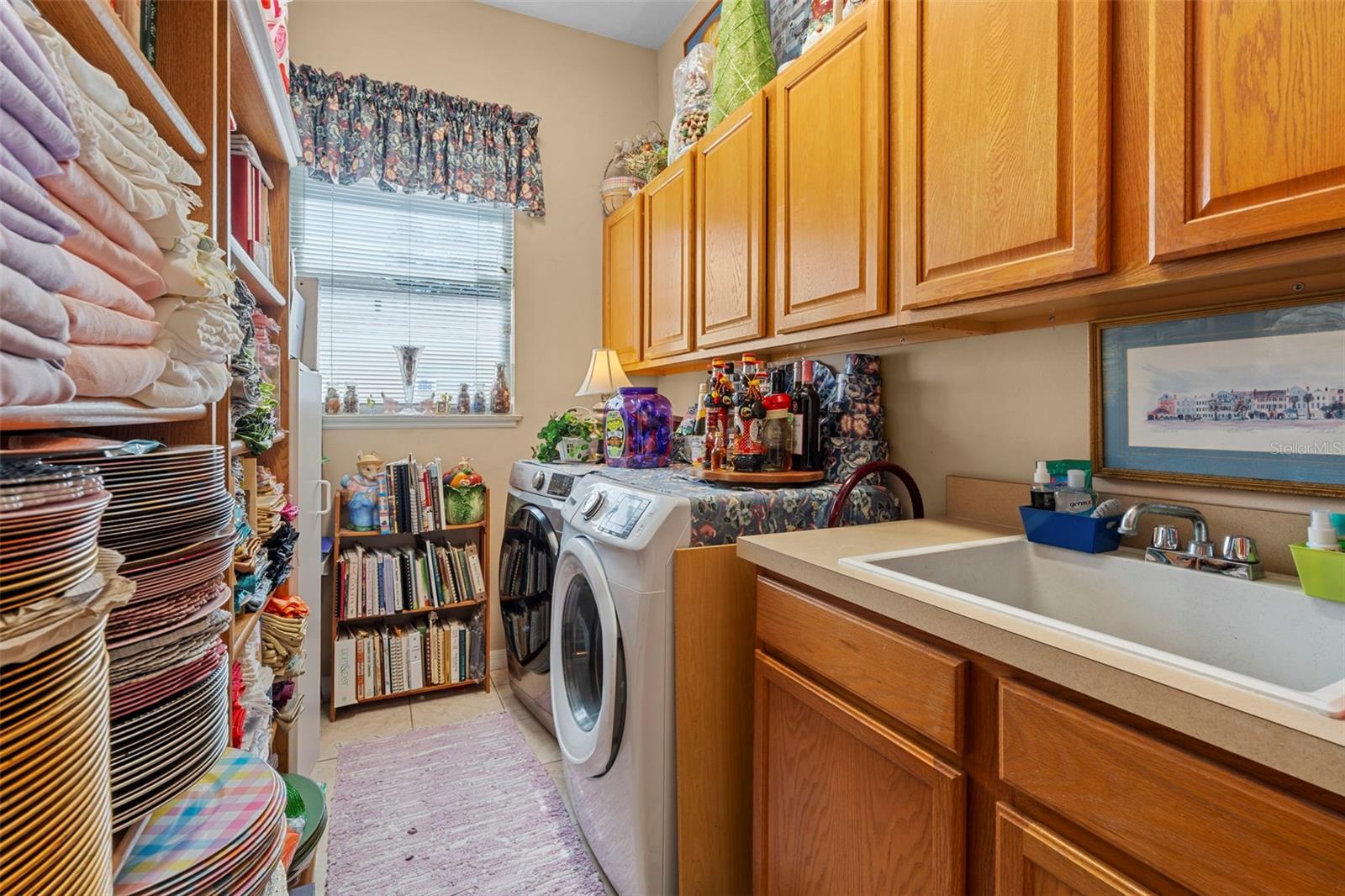 Image 18 of 40 For 107 Lake Darby Place