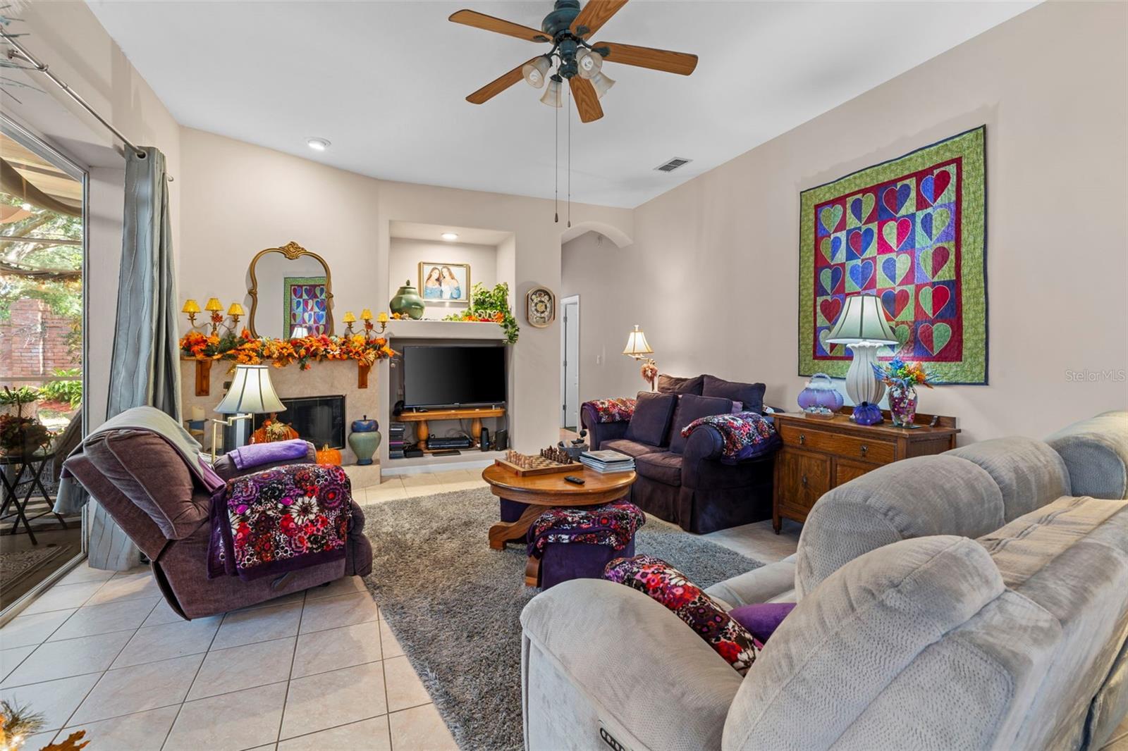 Image 21 of 40 For 107 Lake Darby Place