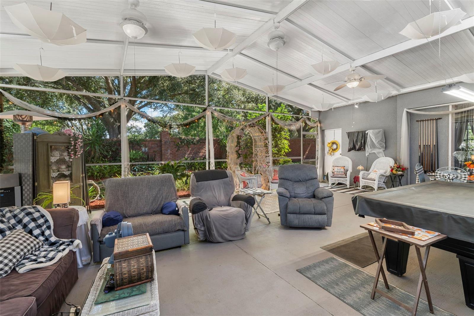 Image 39 of 40 For 107 Lake Darby Place