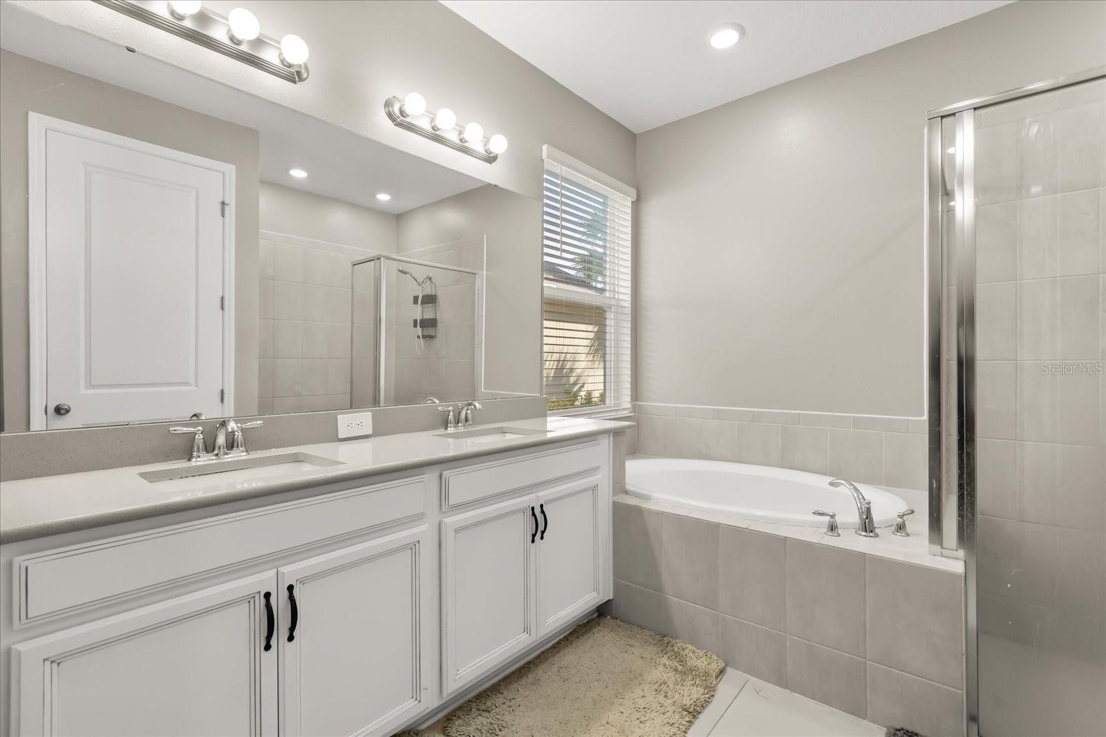 Image 18 of 39 For 1166 Heron Sound Drive