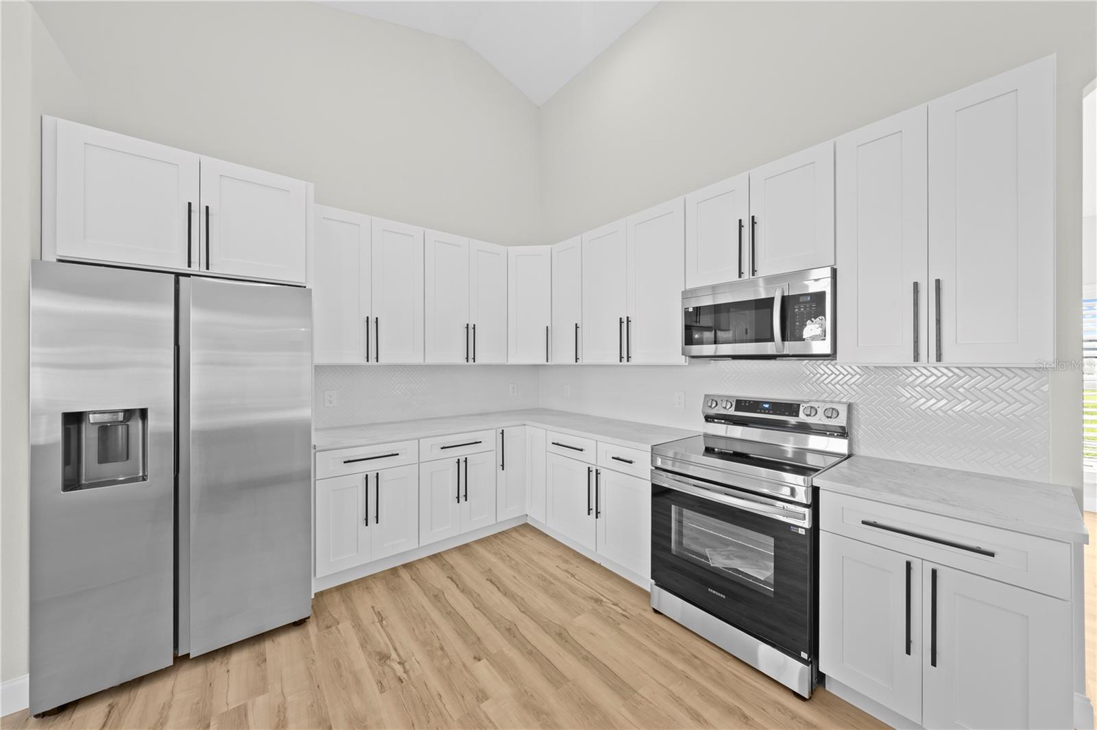 Image 21 of 87 For 879 Milo Terrace