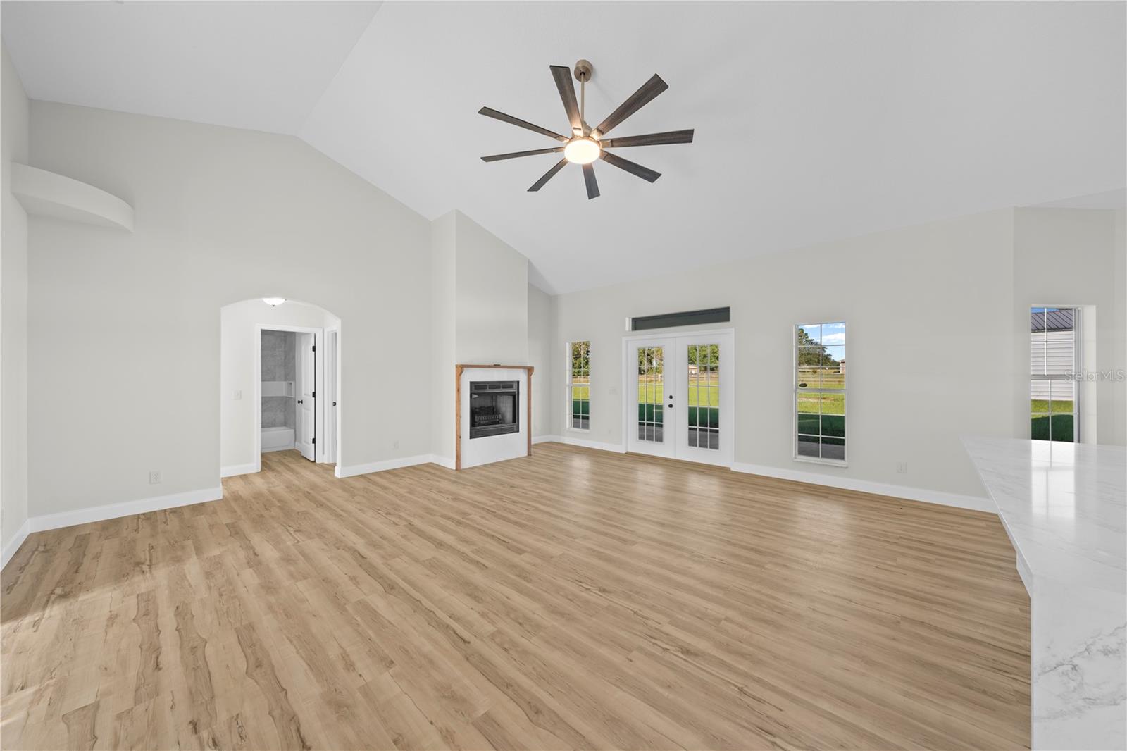 Image 23 of 87 For 879 Milo Terrace