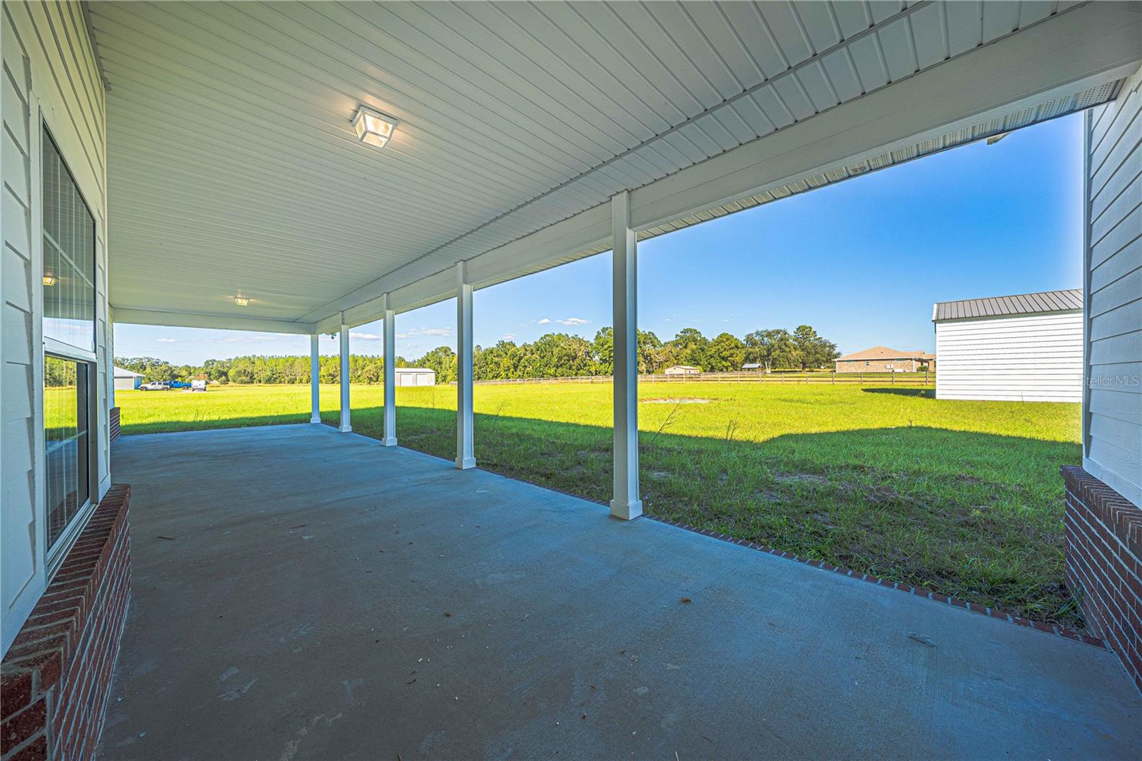 Image 61 of 87 For 879 Milo Terrace