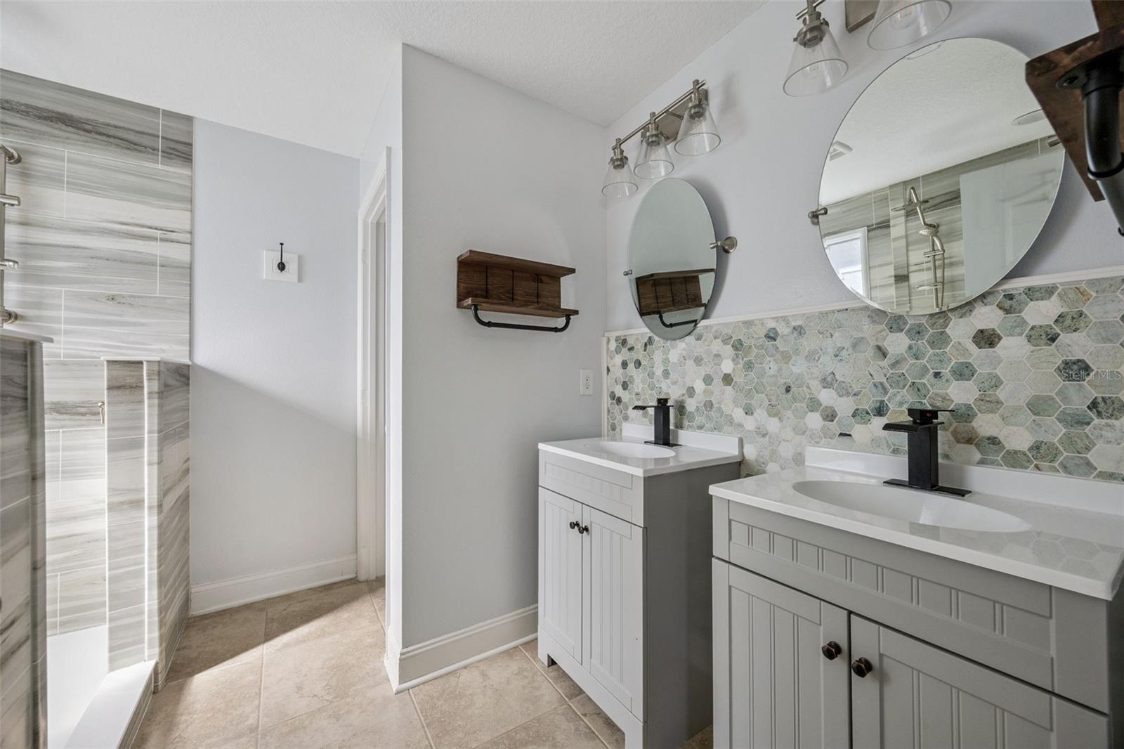 Image 14 of 30 For 2667 River Landing Drive