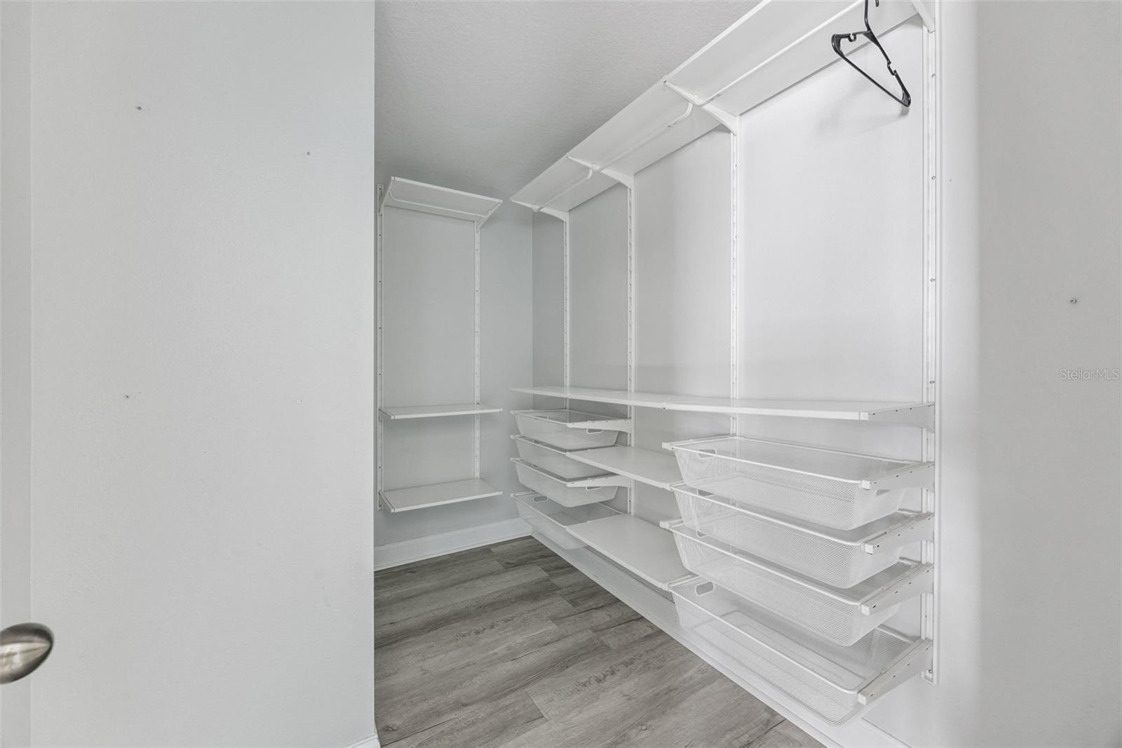 Image 17 of 30 For 2667 River Landing Drive