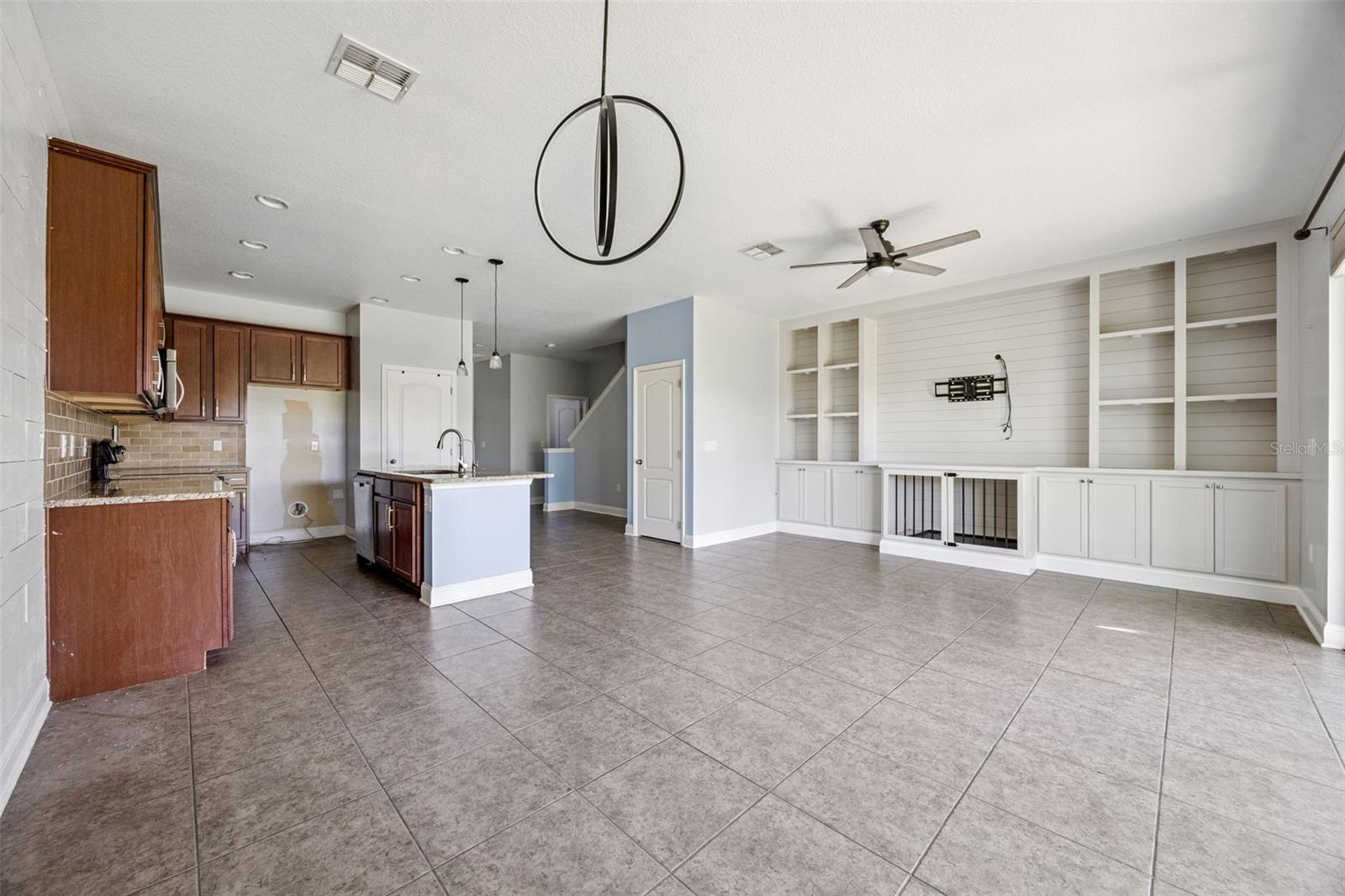 Image 4 of 30 For 2667 River Landing Drive