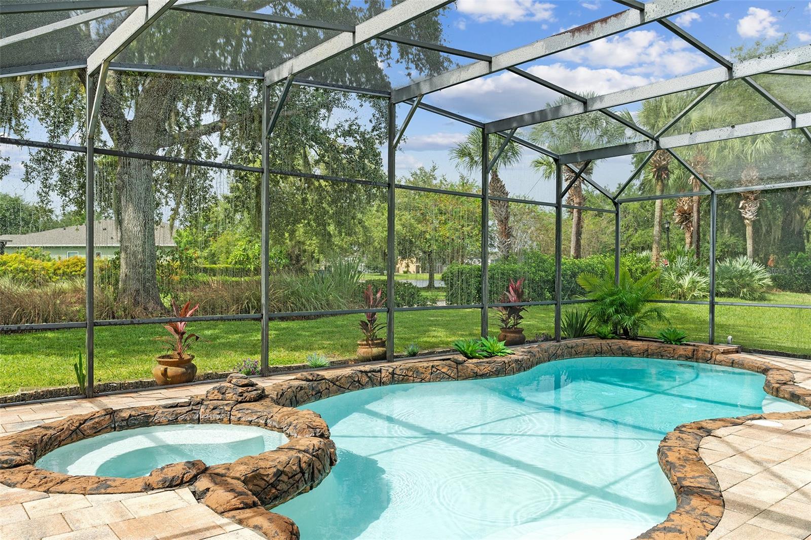 Image 18 of 55 For 10137 Sandy Marsh Ln