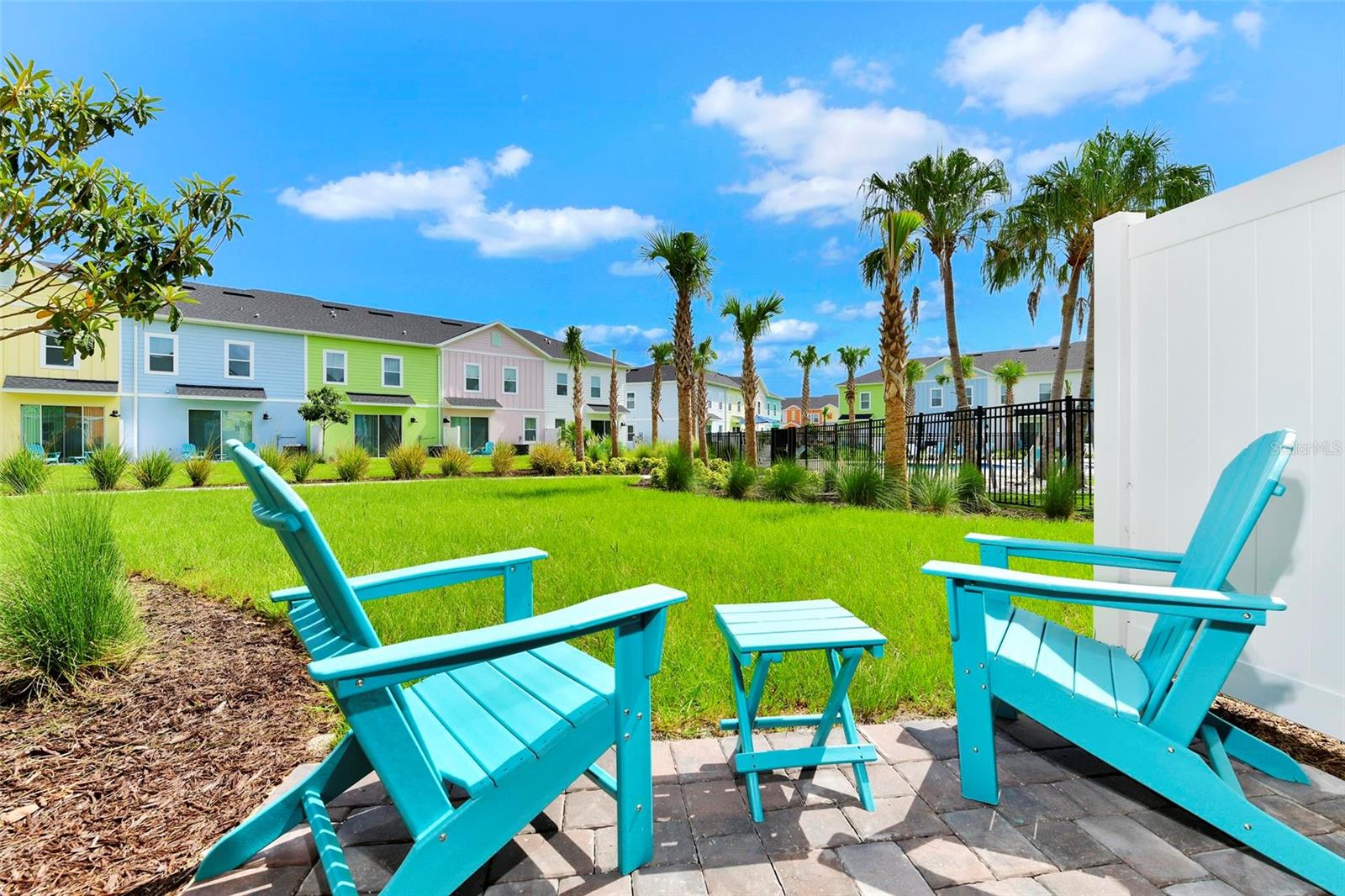 Image 2 of 87 For 8143 Coconut Place