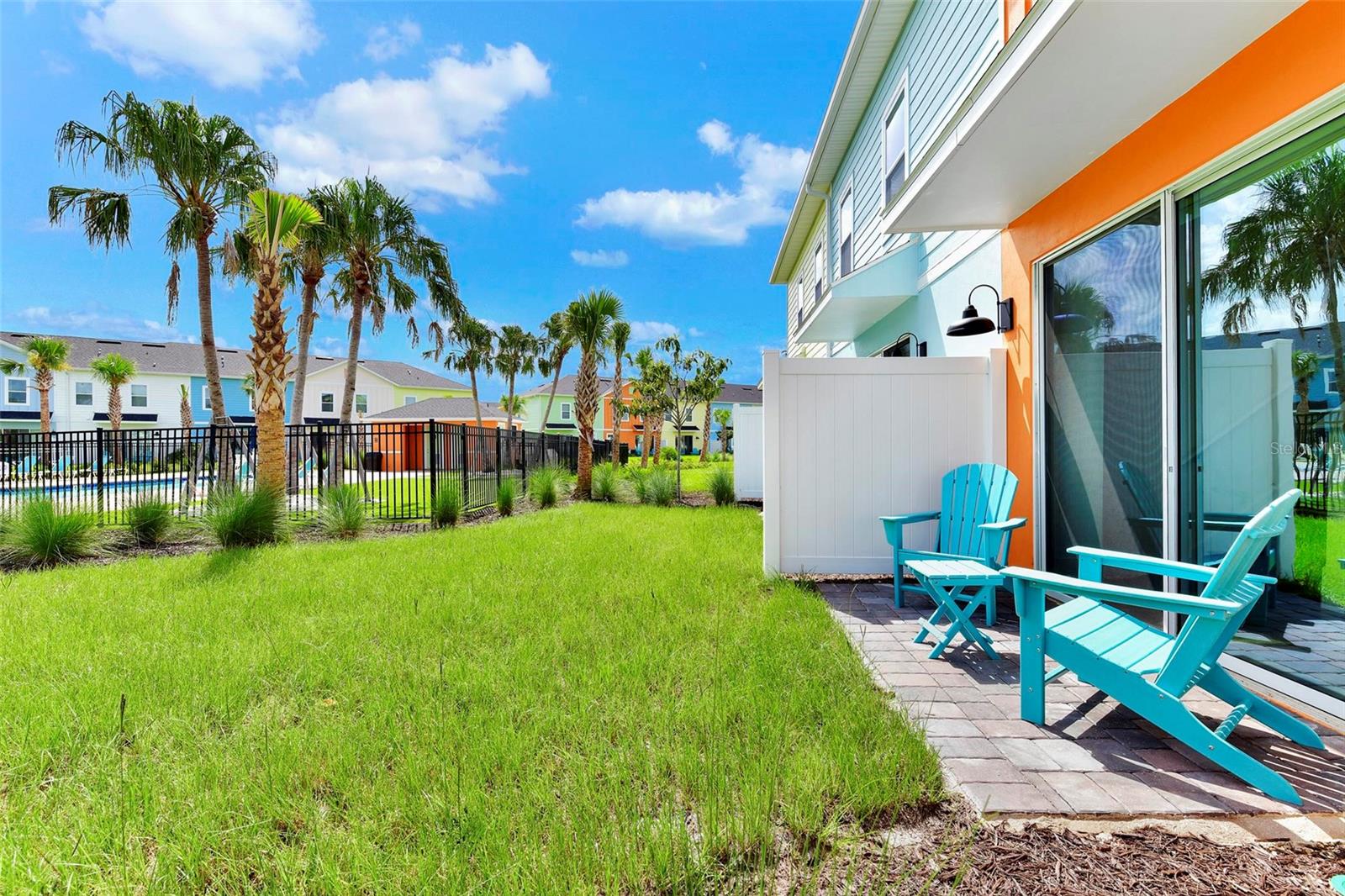 Image 3 of 87 For 8143 Coconut Place