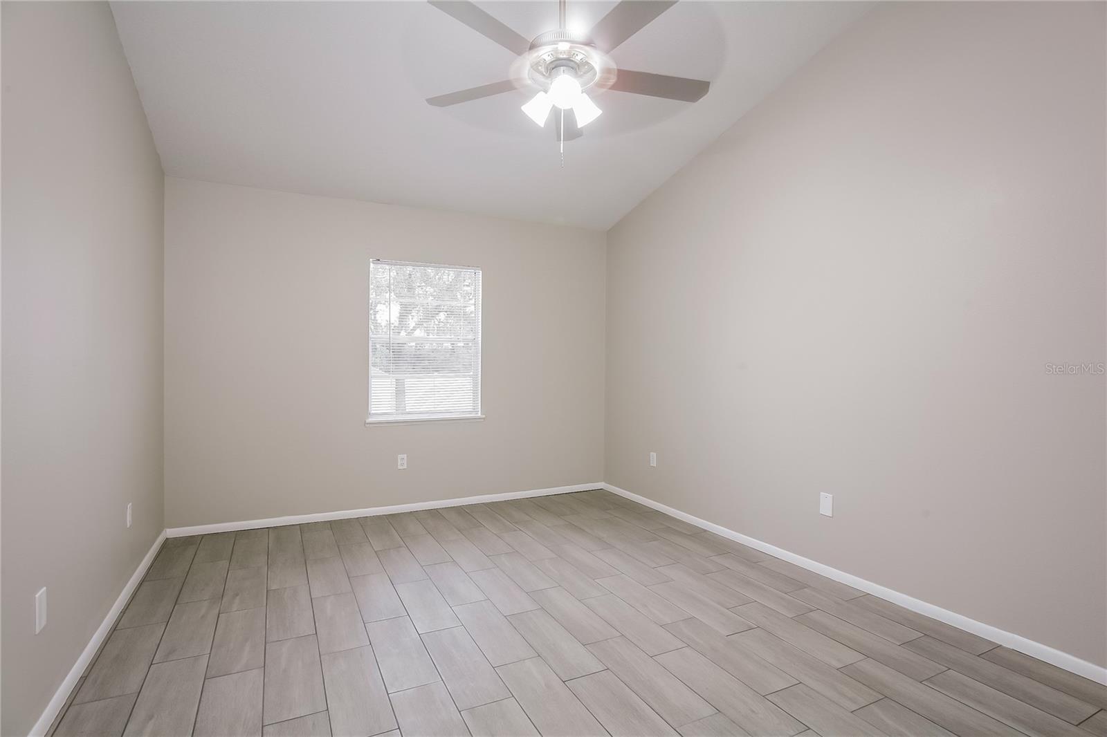 Image 6 of 15 For 246 Cobblestone Drive