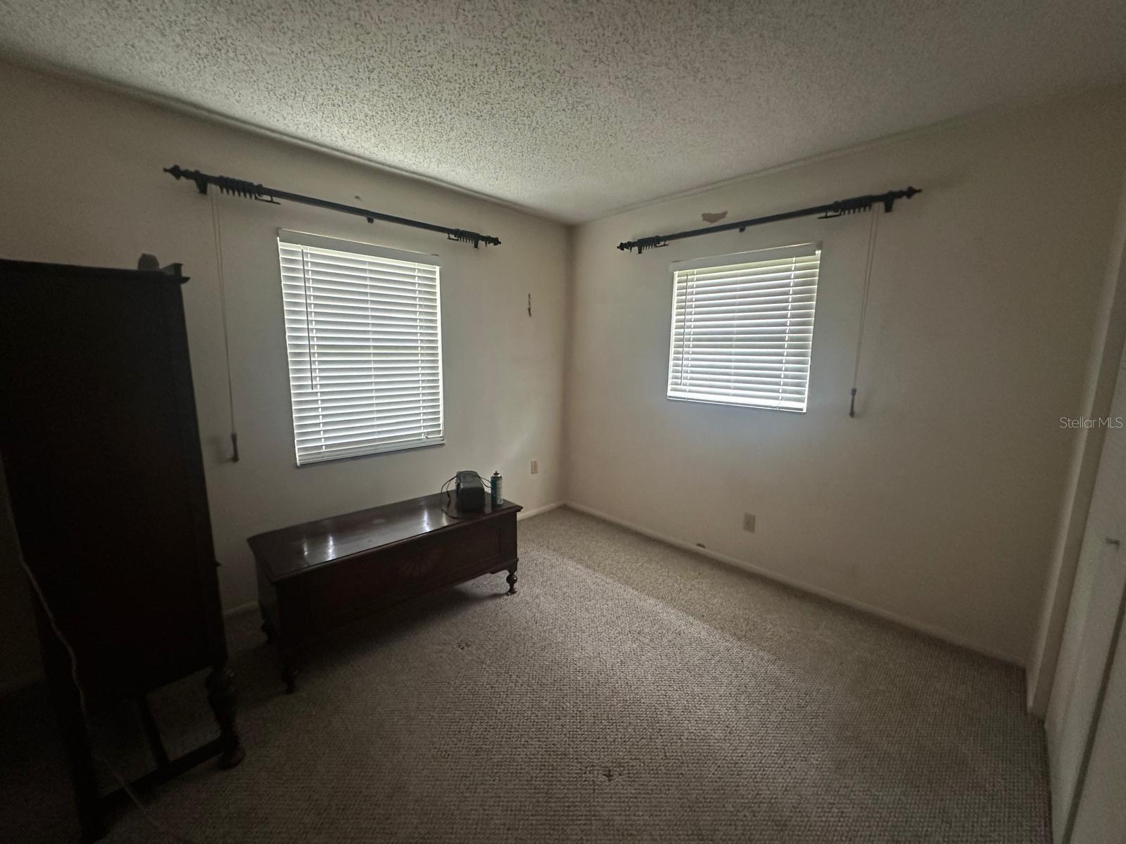 Image 11 of 13 For 6016 18th Street Ne