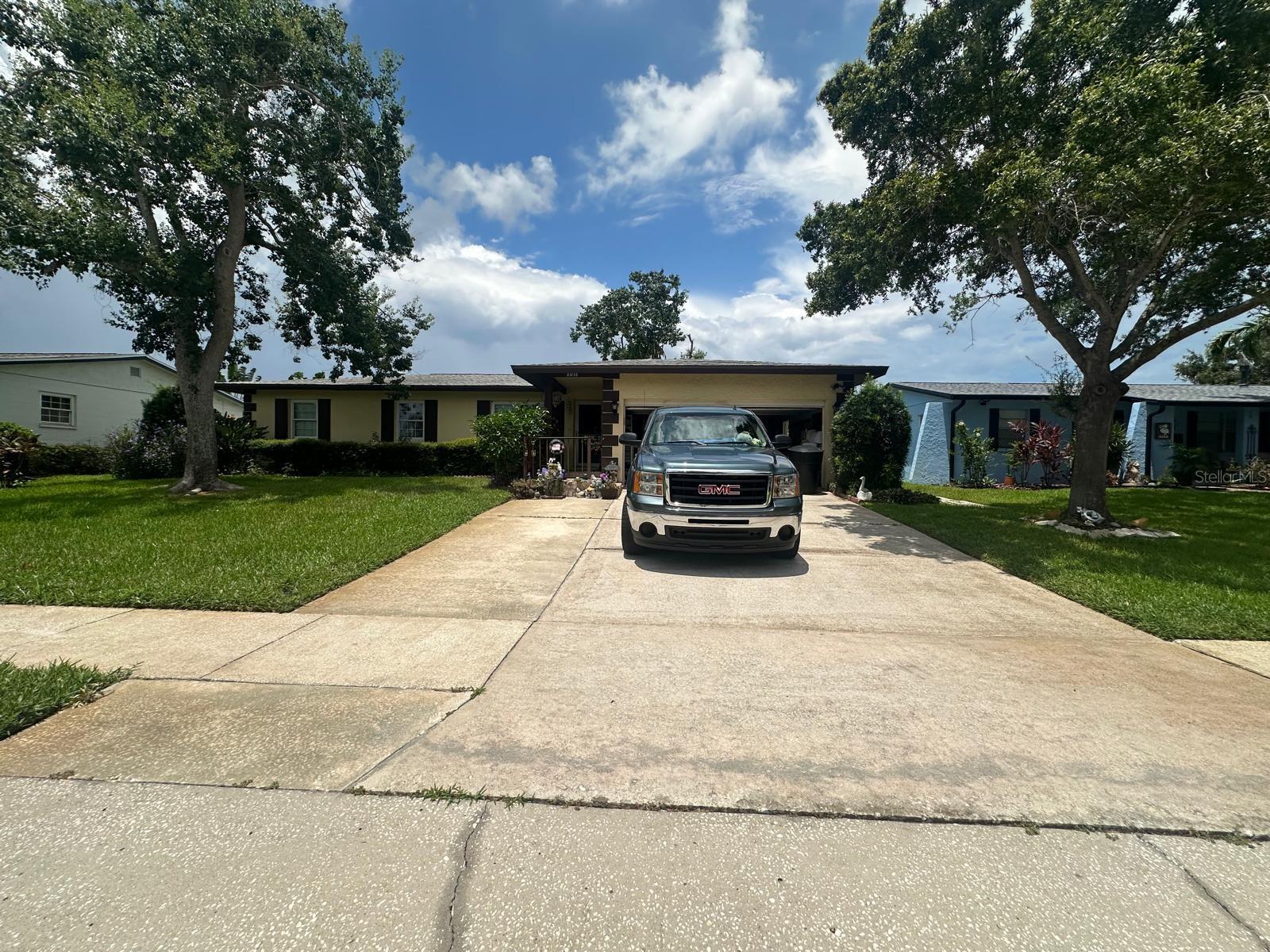 Image 2 of 13 For 6016 18th Street Ne