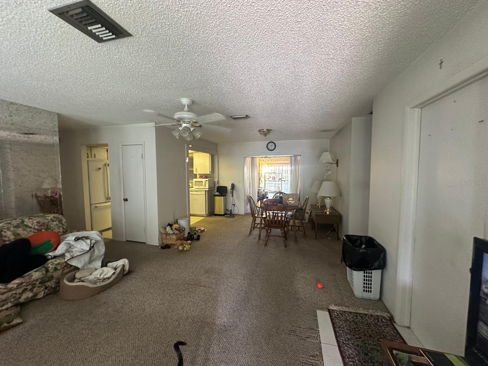 Image 6 of 13 For 6016 18th Street Ne