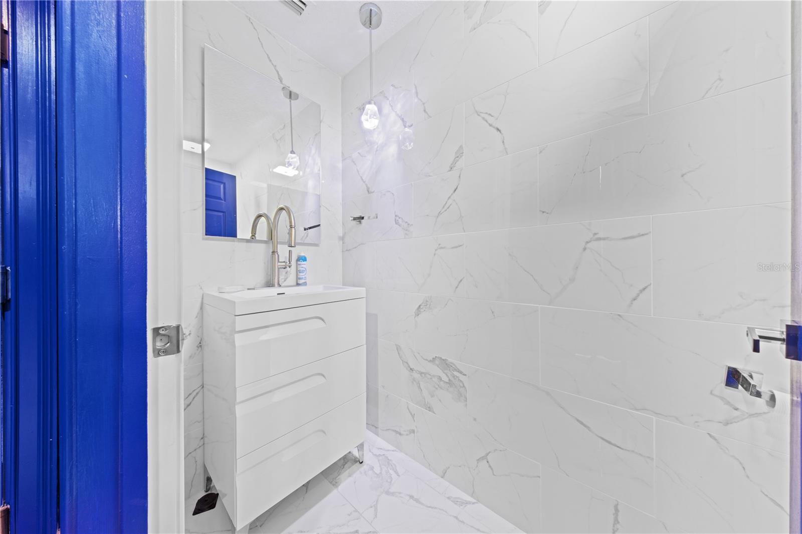 Image 15 of 70 For 1435 Lake Baldwin Lane