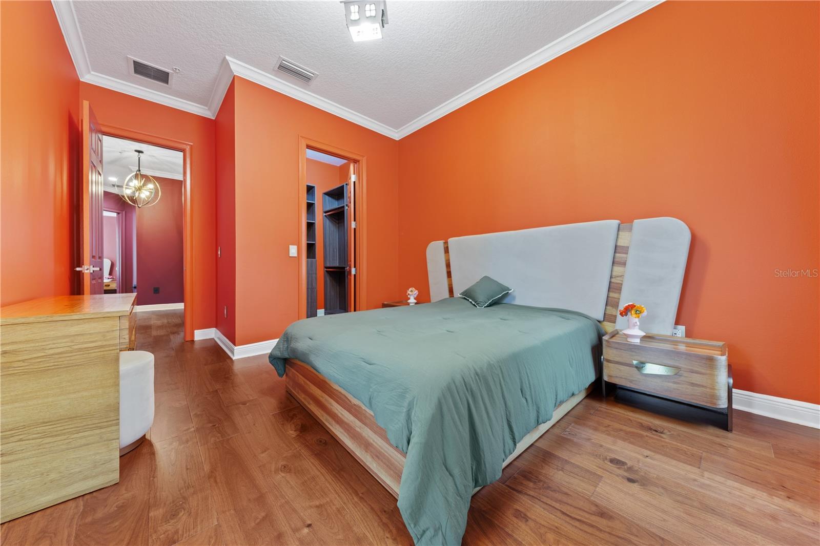 Image 32 of 70 For 1435 Lake Baldwin Lane