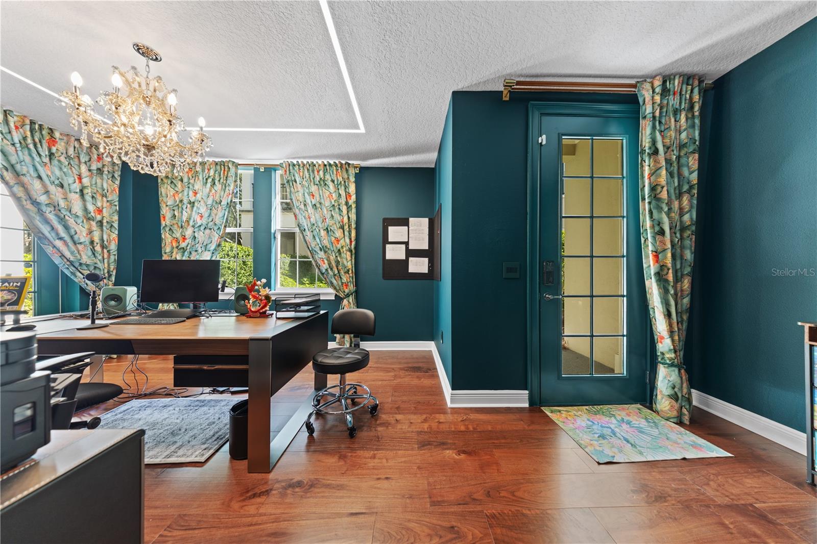 Image 39 of 70 For 1435 Lake Baldwin Lane