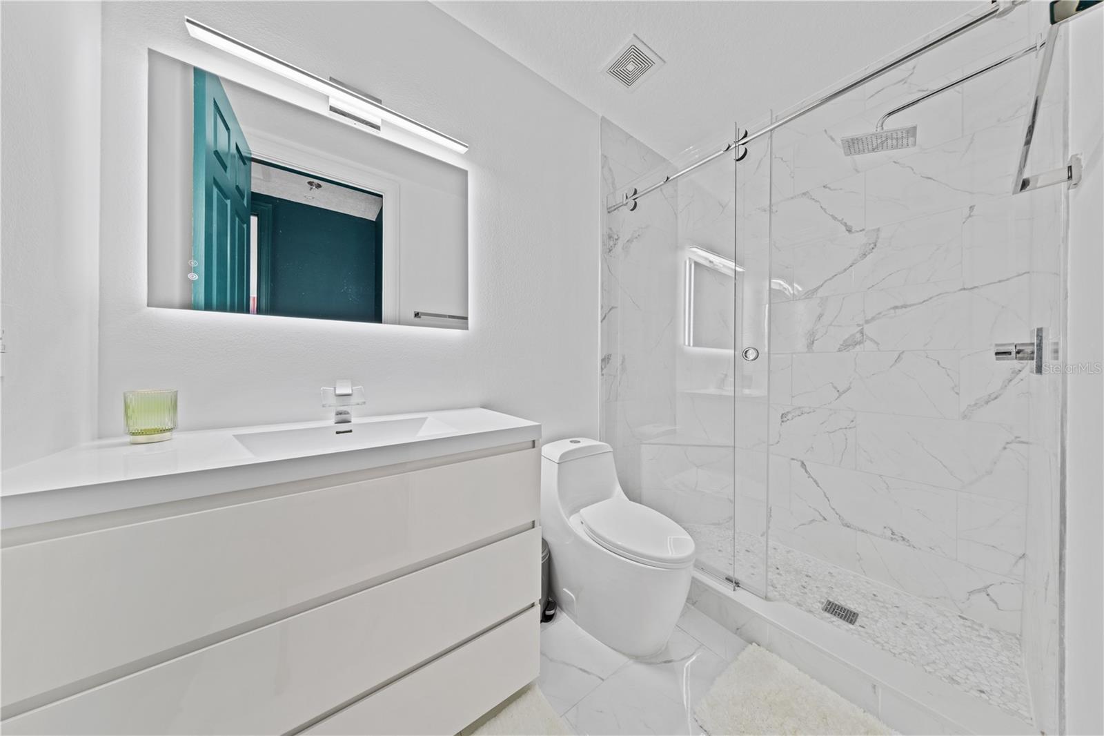 Image 42 of 70 For 1435 Lake Baldwin Lane