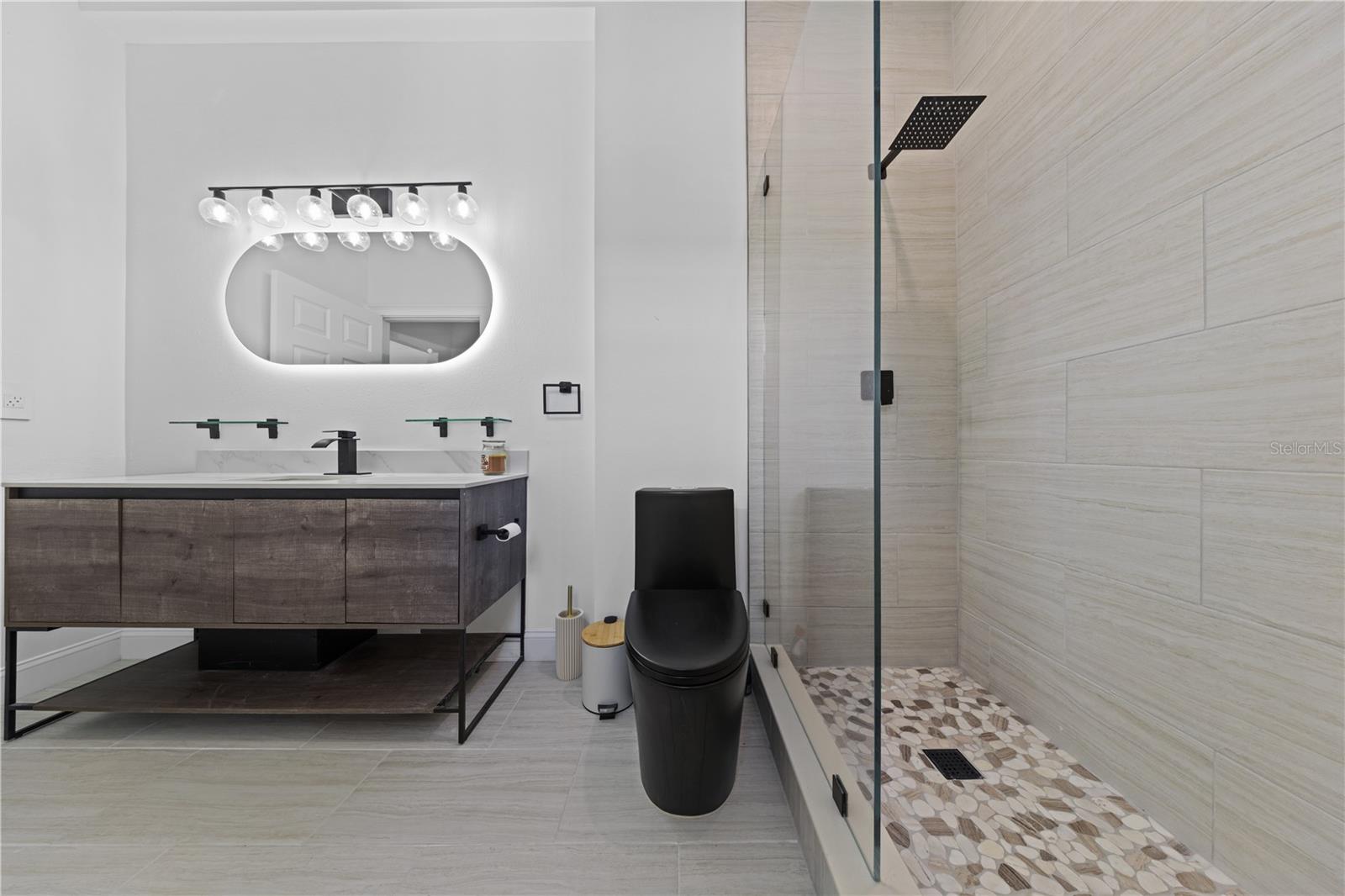 Image 52 of 70 For 1435 Lake Baldwin Lane