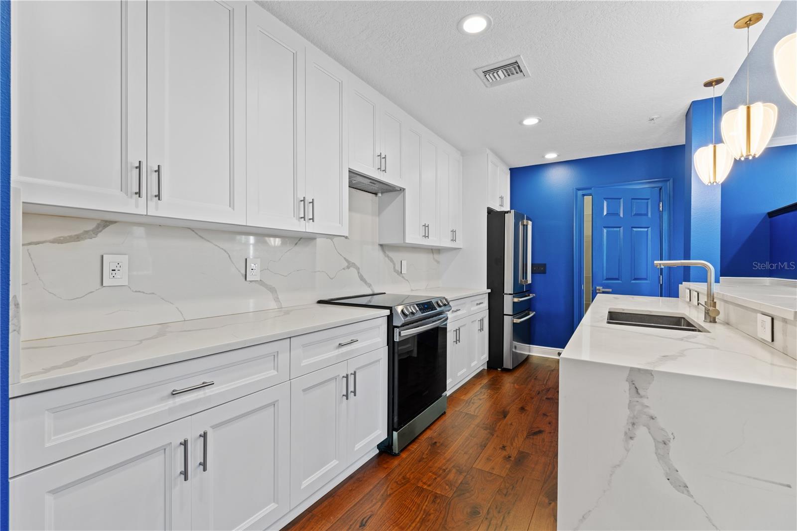 Image 6 of 70 For 1435 Lake Baldwin Lane