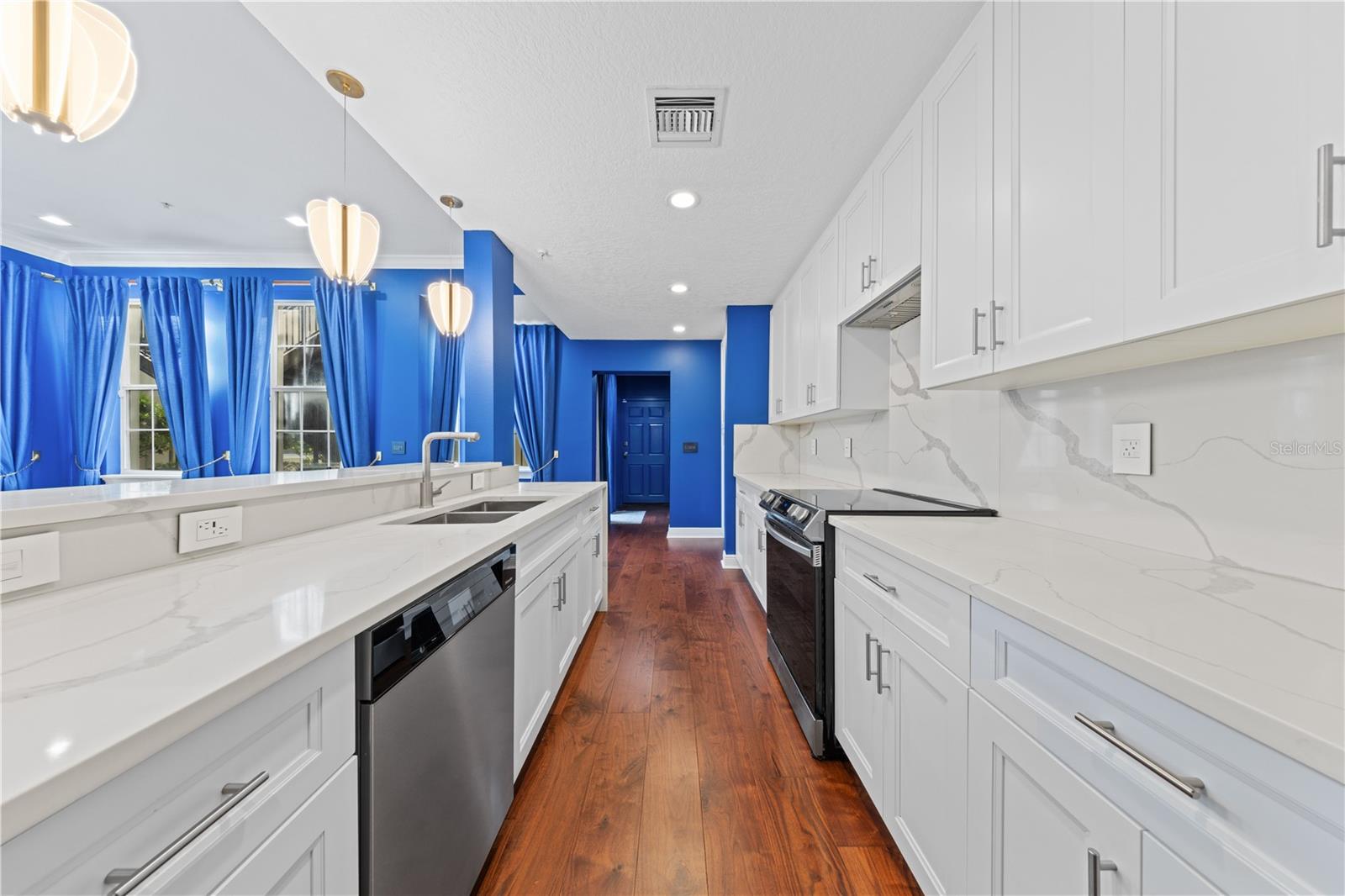 Image 7 of 70 For 1435 Lake Baldwin Lane