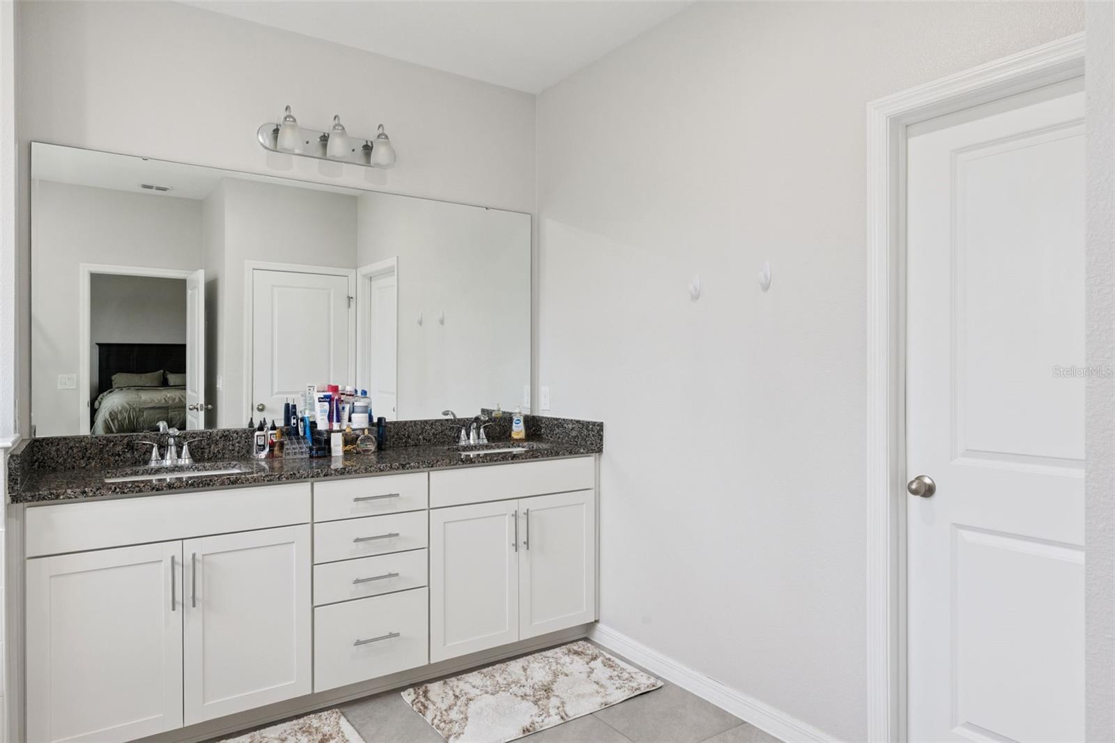 Image 16 of 39 For 2360 Emerald Springs Drive