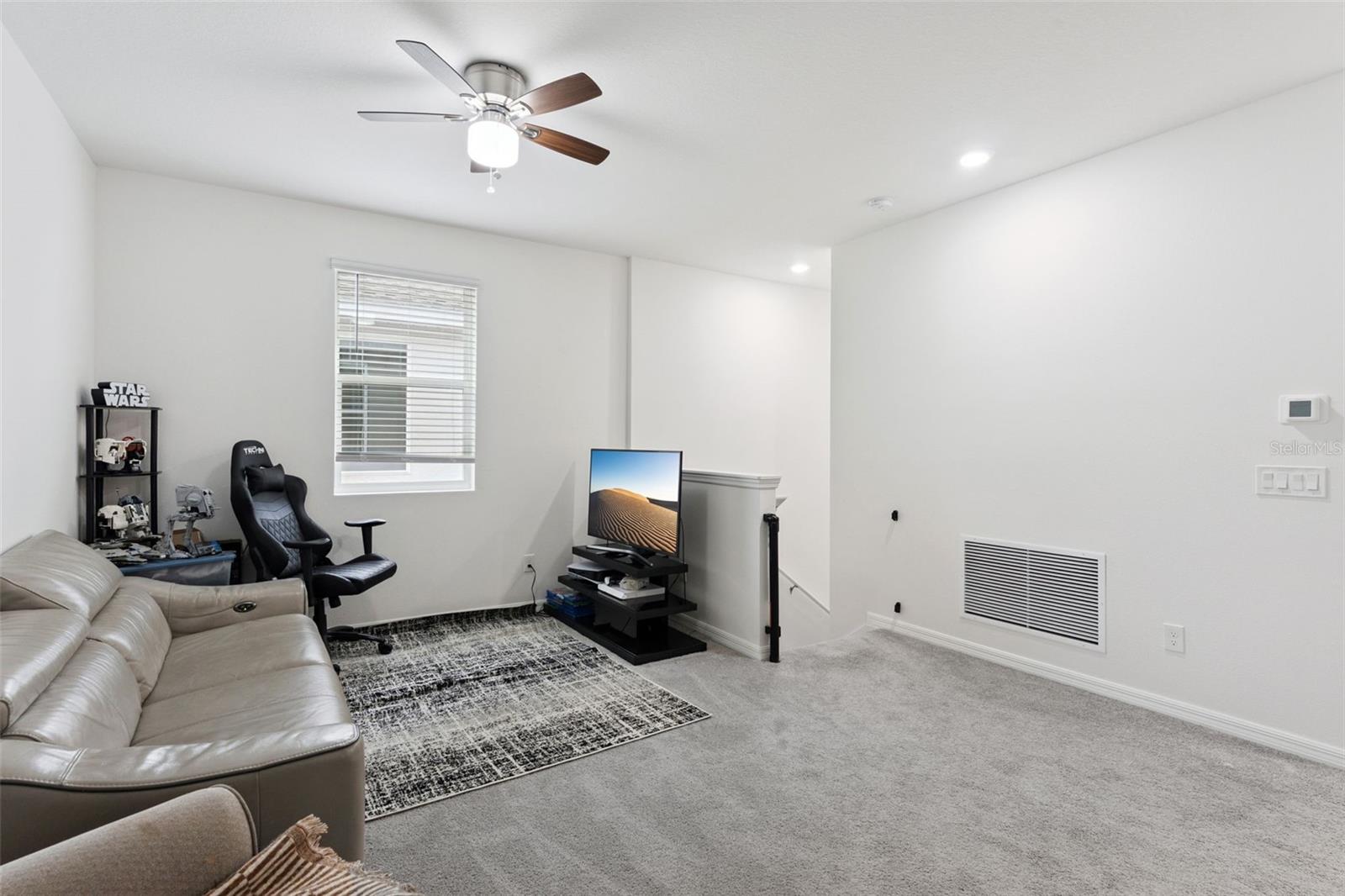 Image 17 of 39 For 2360 Emerald Springs Drive