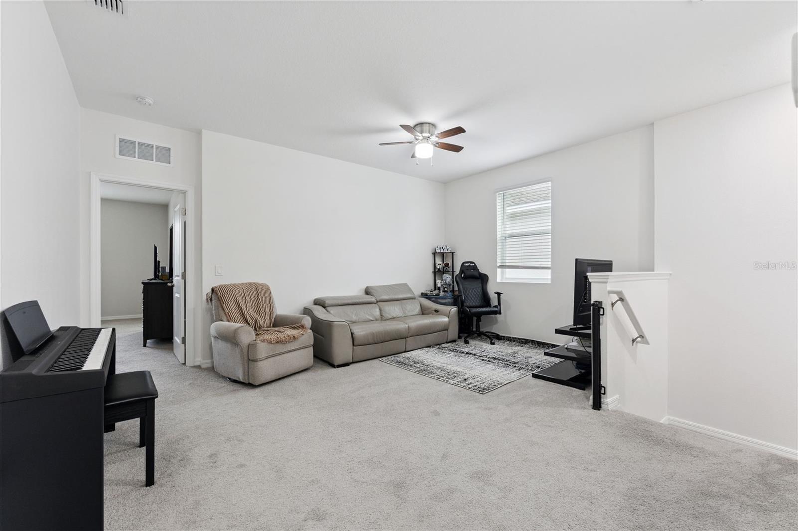 Image 18 of 39 For 2360 Emerald Springs Drive