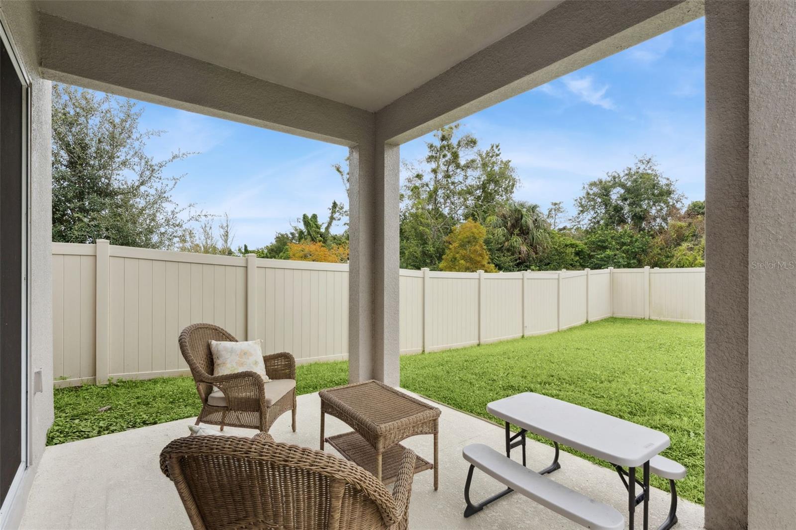 Image 27 of 39 For 2360 Emerald Springs Drive