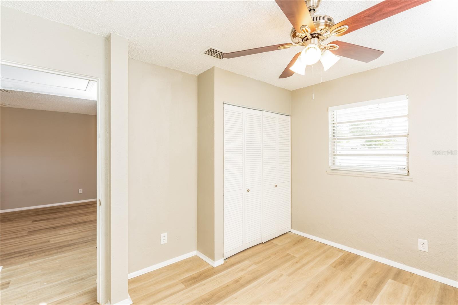 Image 11 of 16 For 4626 20th Avenue N