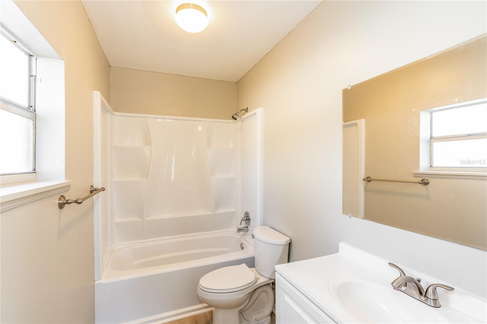 Image 9 of 16 For 4626 20th Avenue N