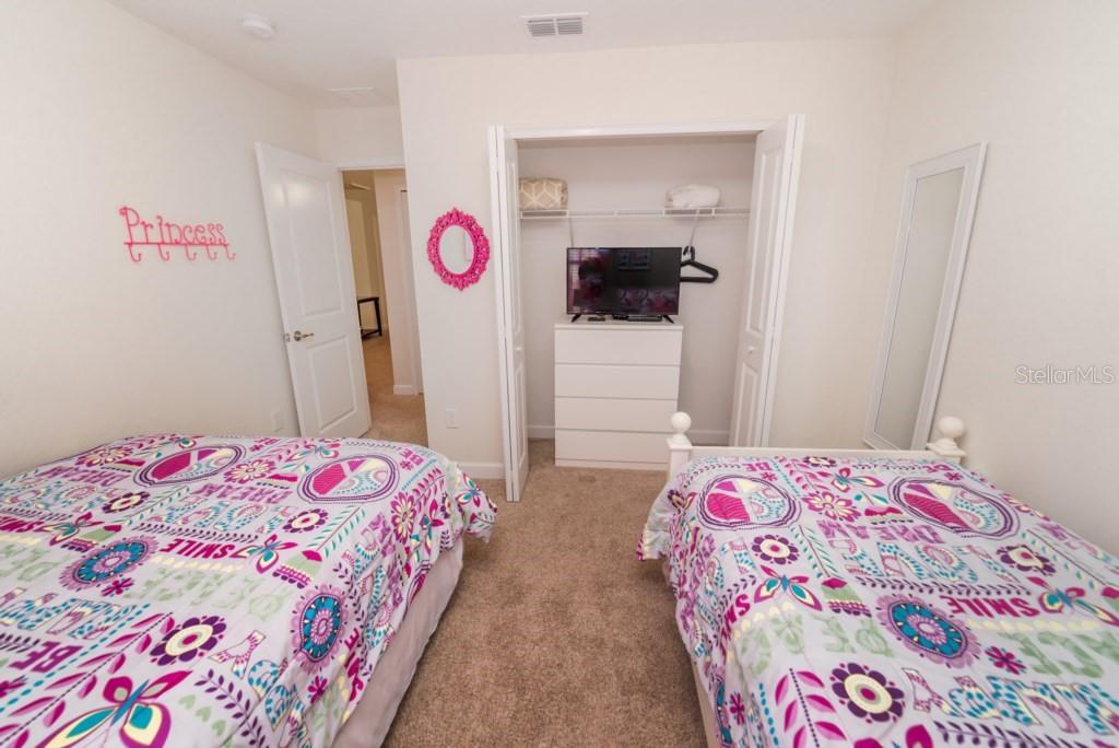 Image 18 of 48 For 4738 Sleepy Hollow Drive