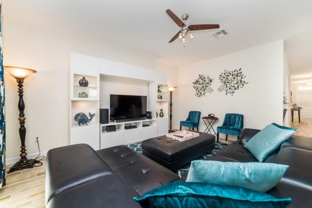 Image 3 of 48 For 4738 Sleepy Hollow Drive