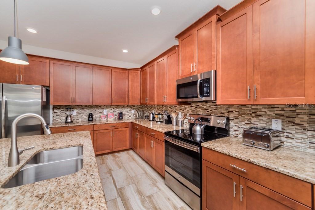 Image 5 of 48 For 4738 Sleepy Hollow Drive