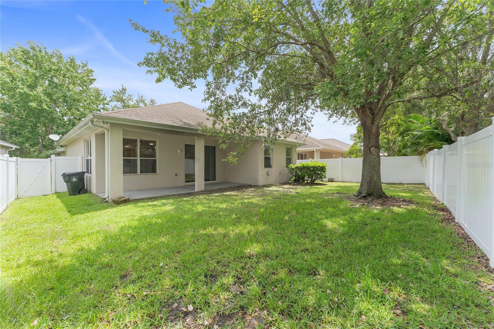 Image 25 of 25 For 9988 Fenrose Terrace