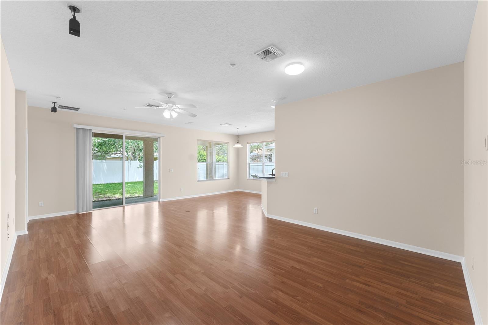 Image 7 of 25 For 9988 Fenrose Terrace