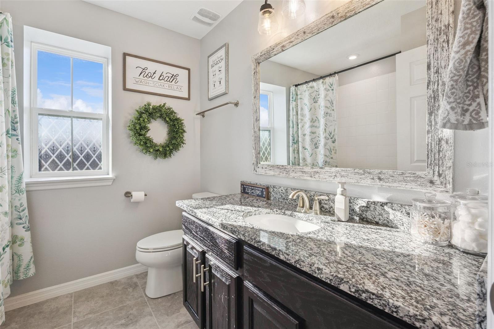 Image 34 of 71 For 2264 Farnham Drive