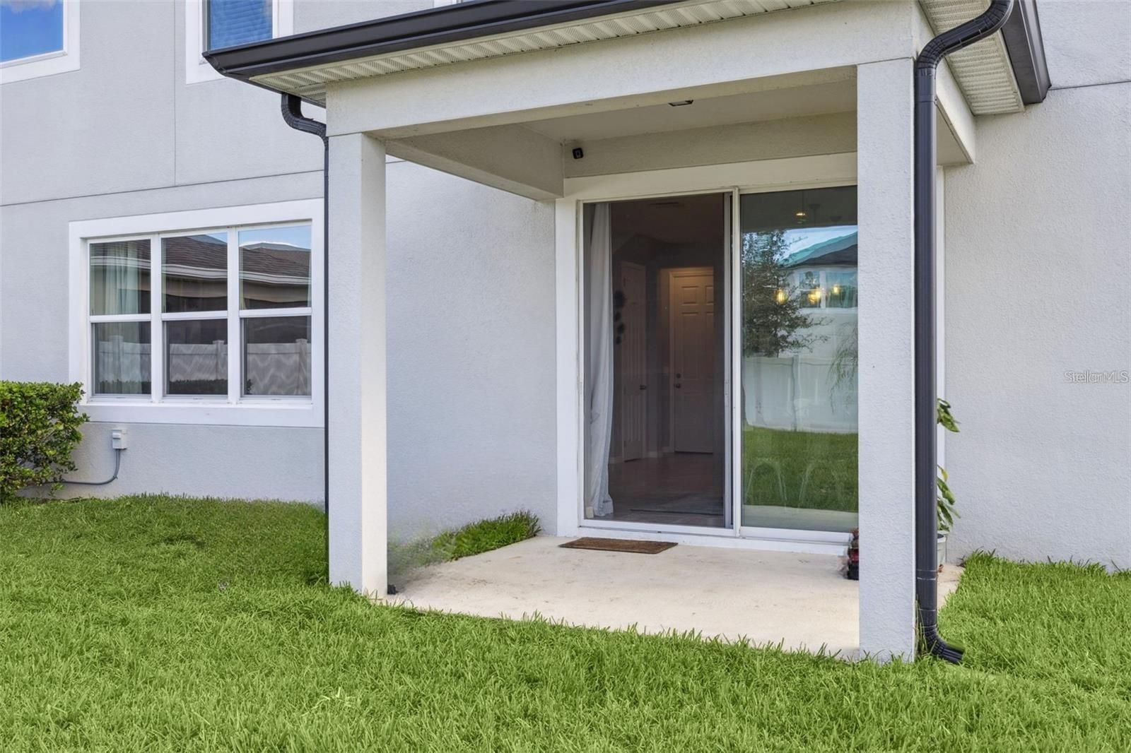 Image 37 of 71 For 2264 Farnham Drive