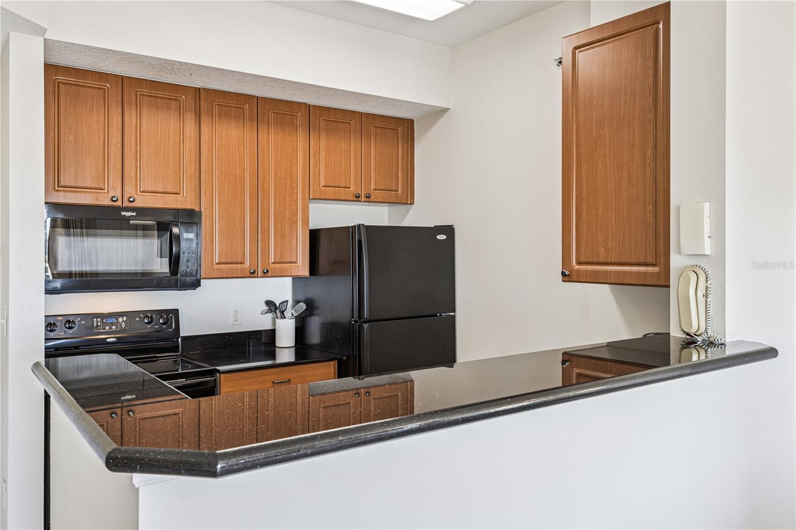 Image 9 of 20 For 7383 Universal Blvd  1109