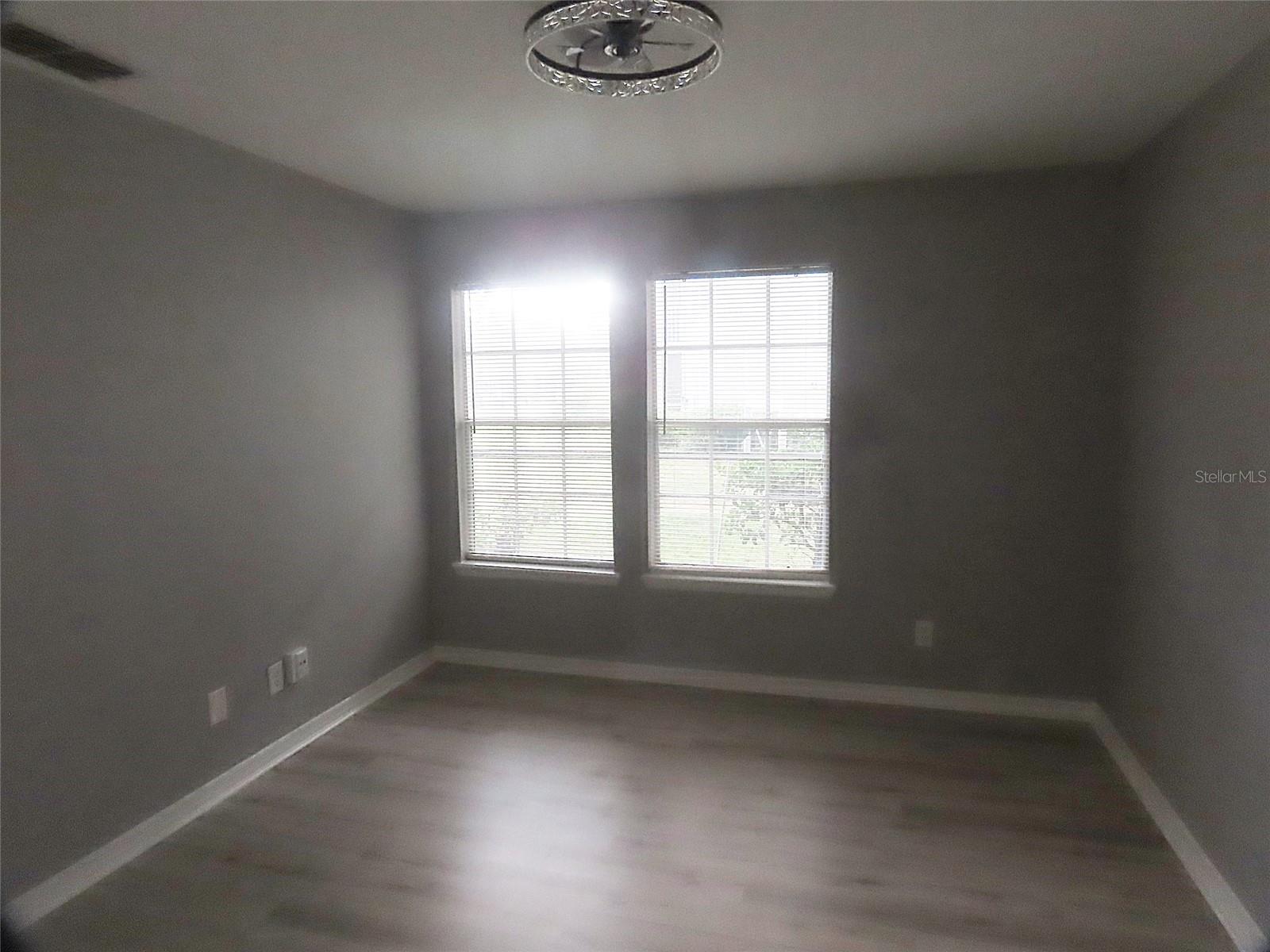 Image 10 of 14 For 5986 Westgate Drive 103