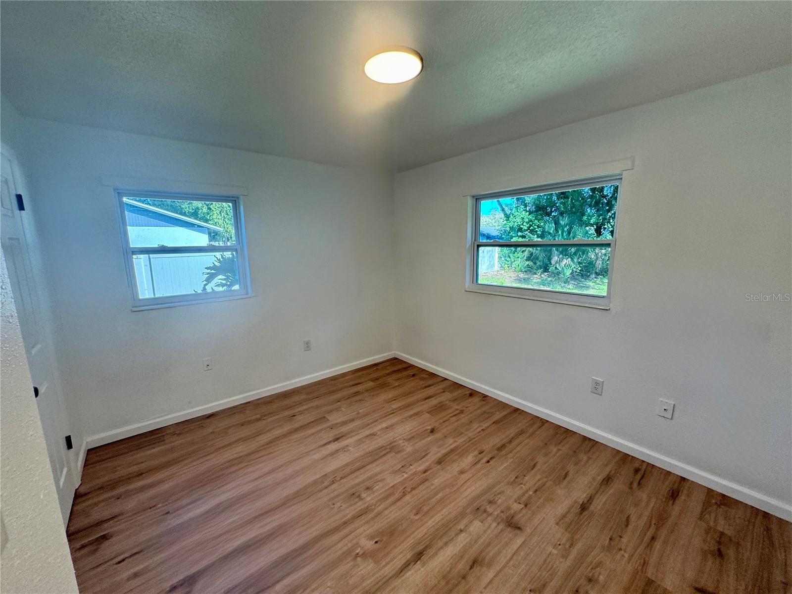 Image 5 of 13 For 2207 Virginia Avenue