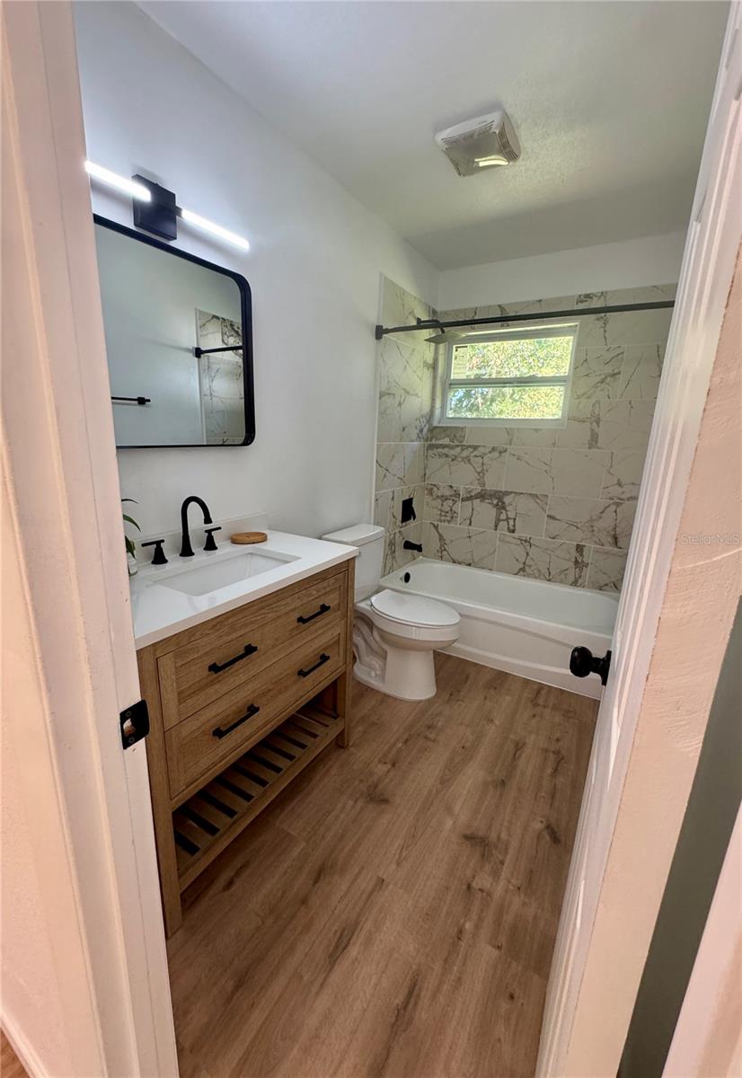 Image 6 of 13 For 2207 Virginia Avenue