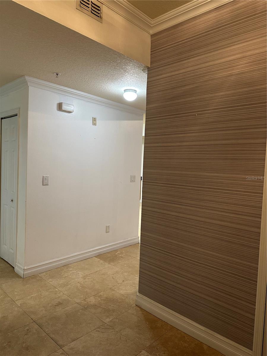 Image 4 of 27 For 6312 Buford Street 301
