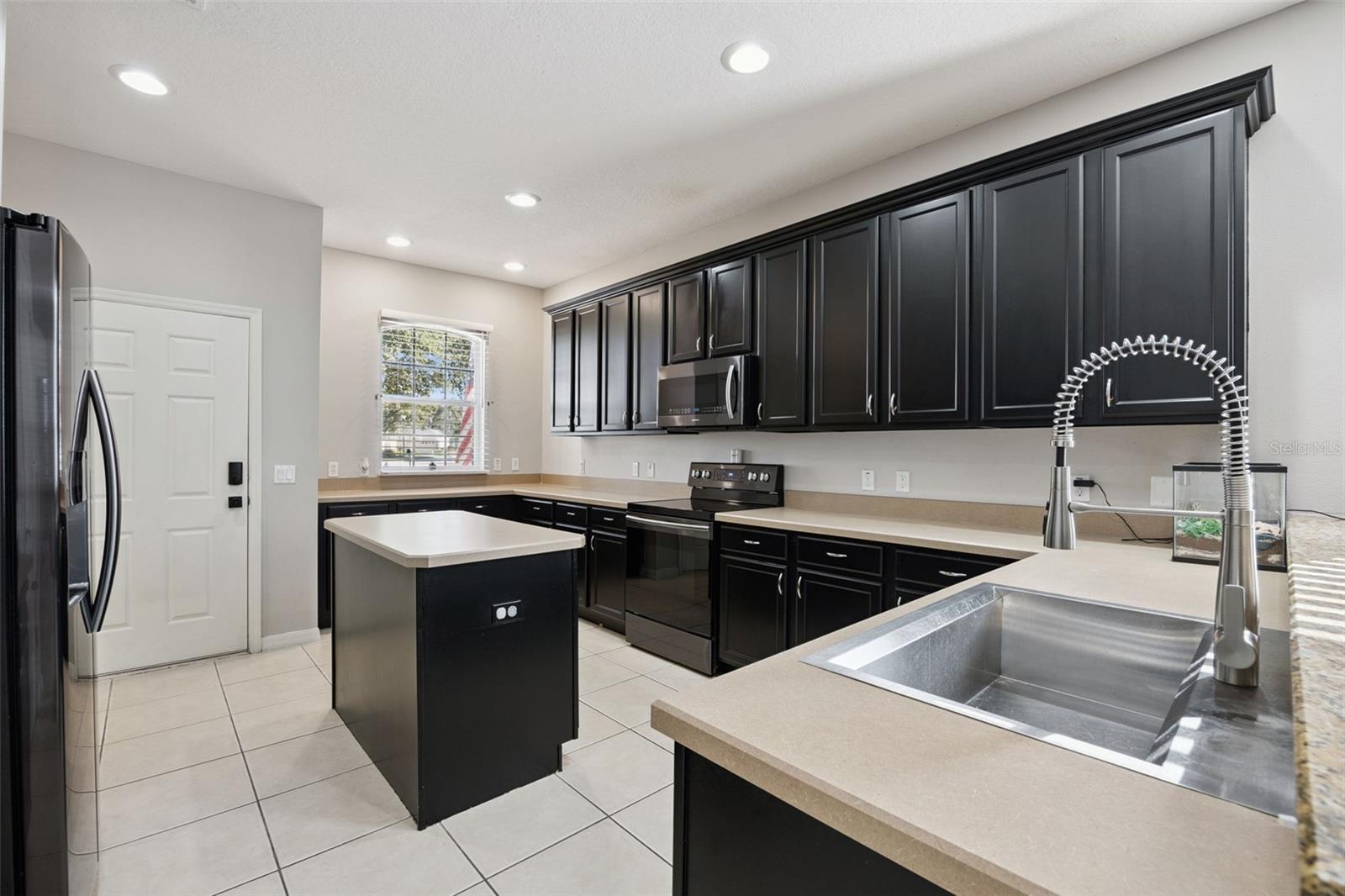 Image 11 of 42 For 1016 Parkside Pointe Boulevard