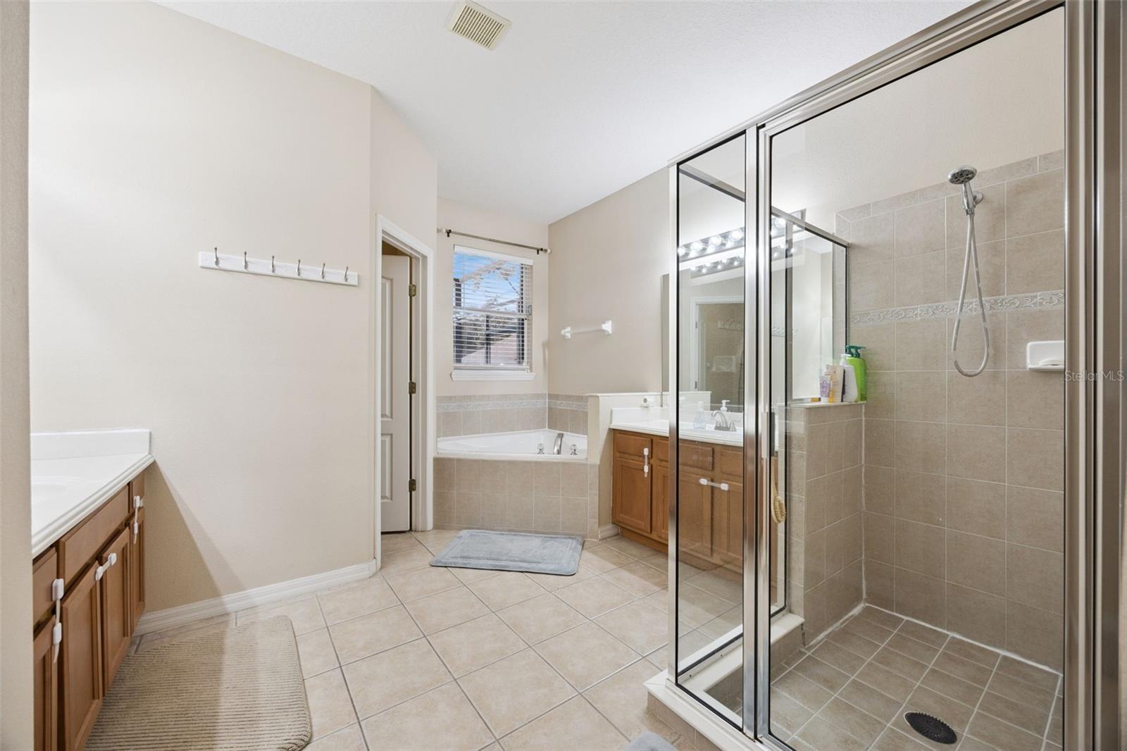 Image 19 of 42 For 1016 Parkside Pointe Boulevard