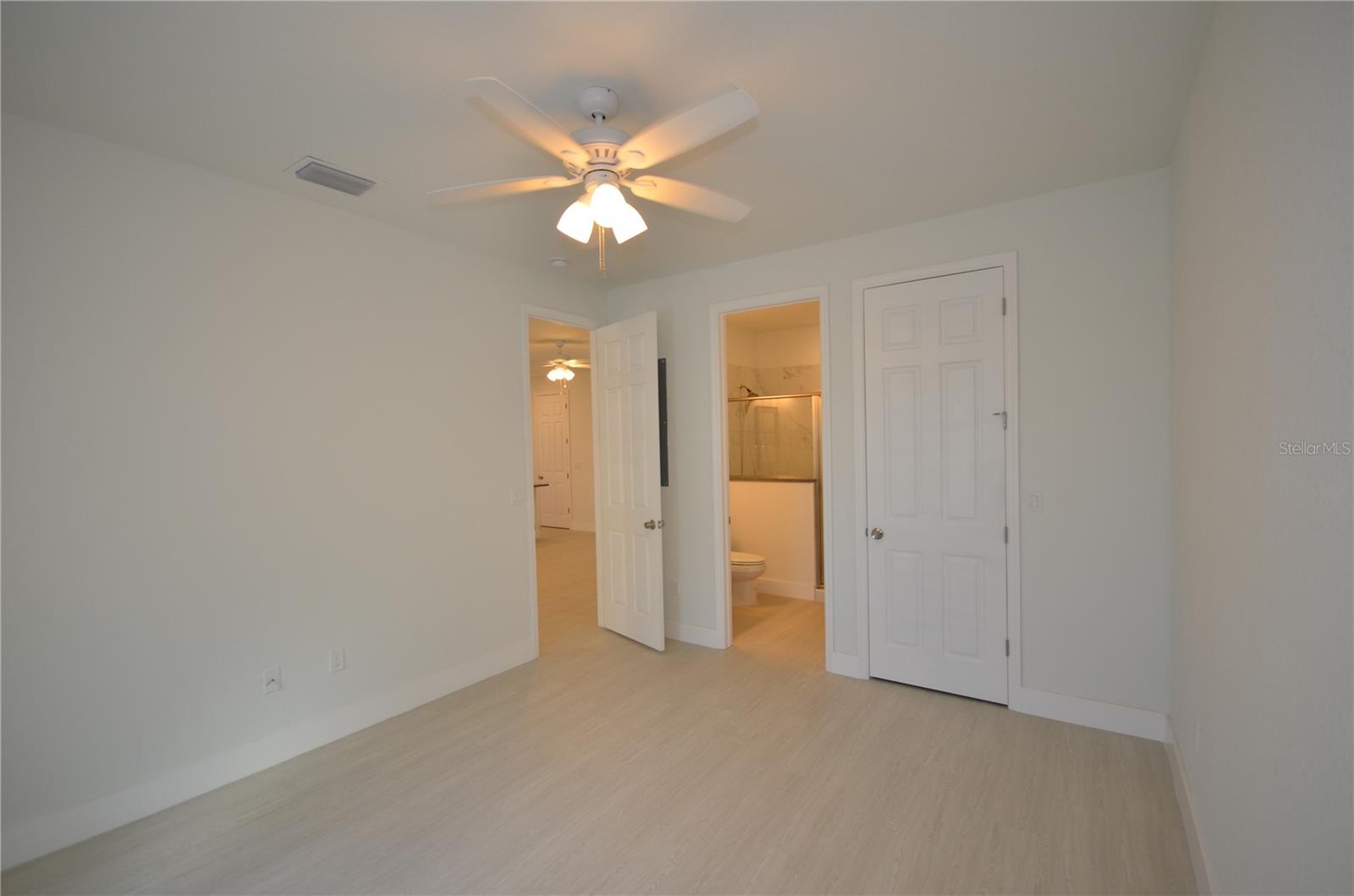 Image 27 of 50 For 8581 Agate Street