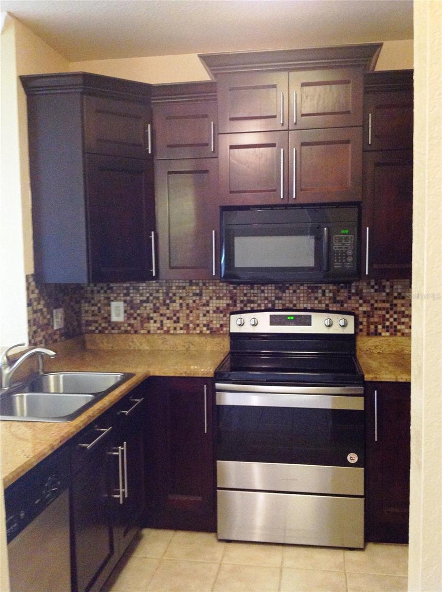 Image 2 of 18 For 2612 Robert Trent Jones Drive 717