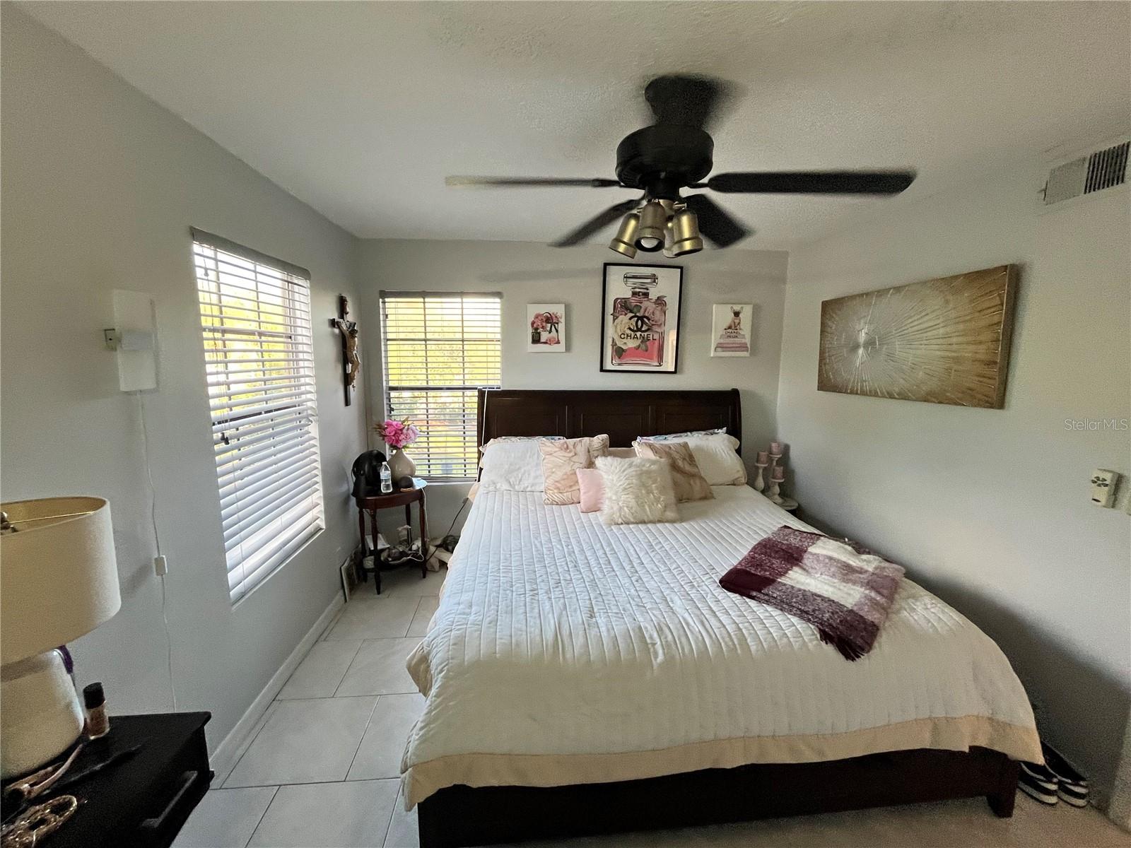 Image 10 of 22 For 400 Lake Placid Court 204