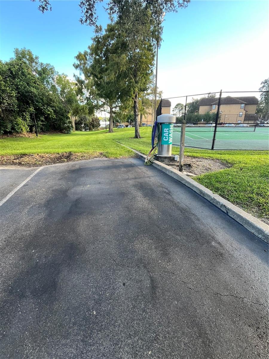 Image 16 of 22 For 400 Lake Placid Court 204