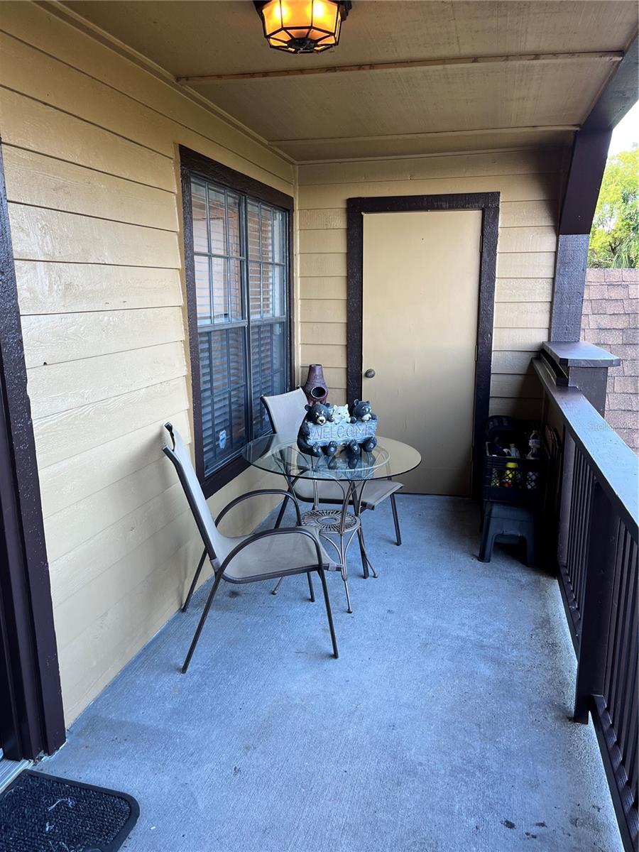 Image 2 of 22 For 400 Lake Placid Court 204